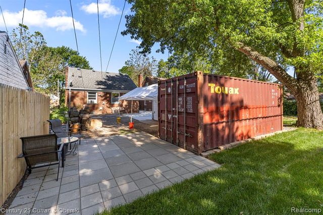 9976 Pierson Street, Detroit, MI 48228