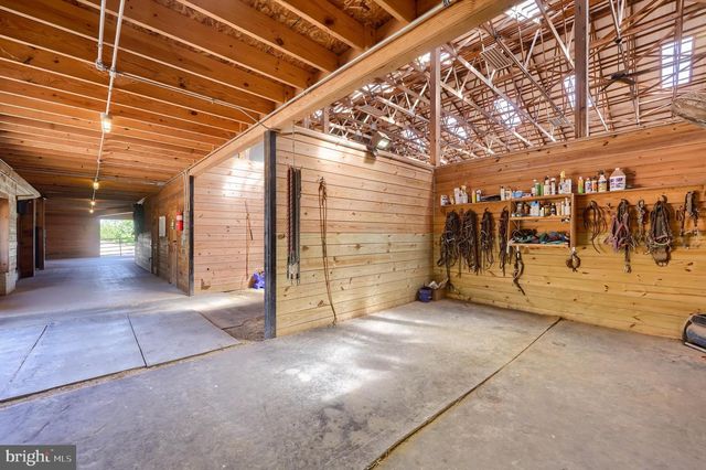 310 MAIL ROUTE, Sinking Spring, PA 19608