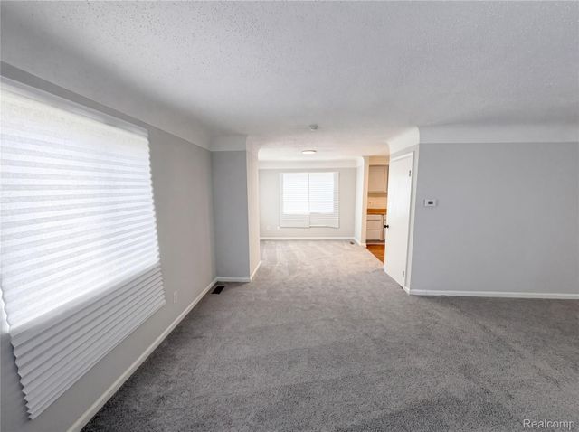26311 Hopkins Street, Inkster, MI 48141