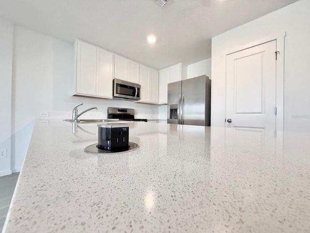 836 LYNX STREET, Davenport, FL 33837