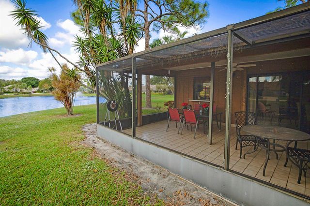 6186 Brandon Street, Palm Beach Gardens, FL 33418