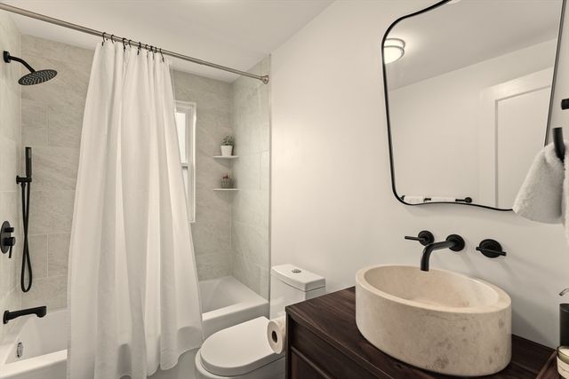 247 Union Street, Norwood, MA 02062