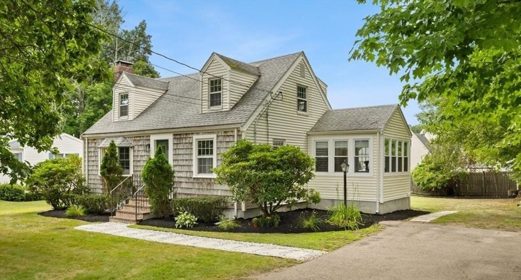 247 Union Street, Norwood, MA 02062