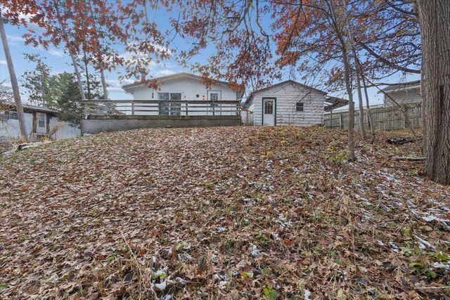 74 Falling Creek Circle, Janesville, WI 53548