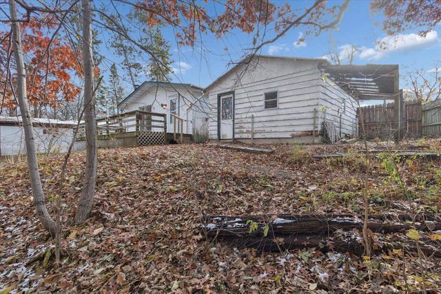 74 Falling Creek Circle, Janesville, WI 53548