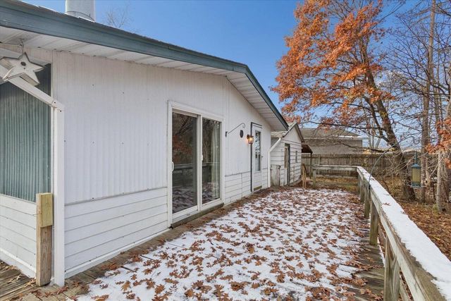 74 Falling Creek Circle, Janesville, WI 53548