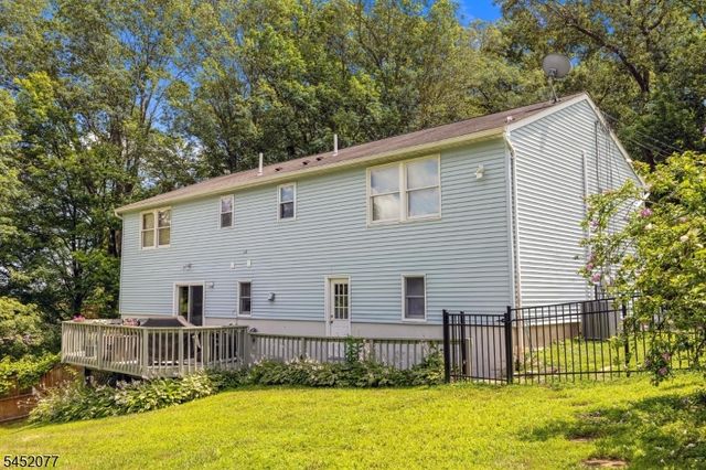16 Argus Ave, Butler Boro, NJ 07405