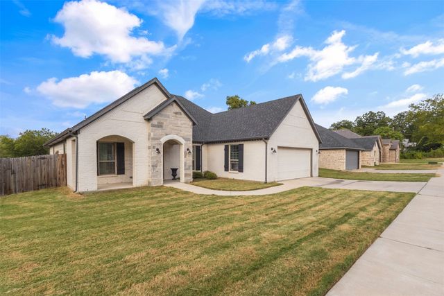 3221 George Avenue, Forest Hill, TX 76119