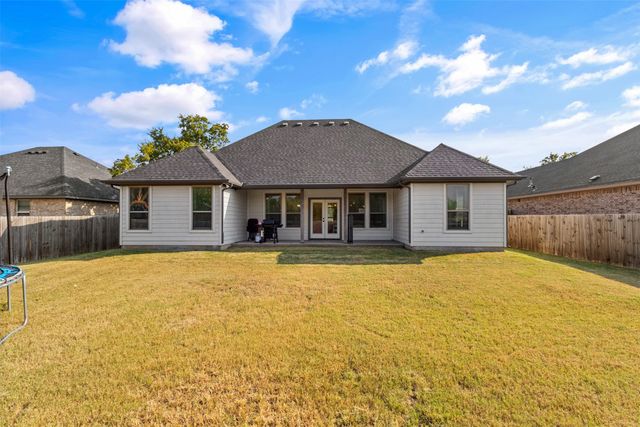 3221 George Avenue, Forest Hill, TX 76119