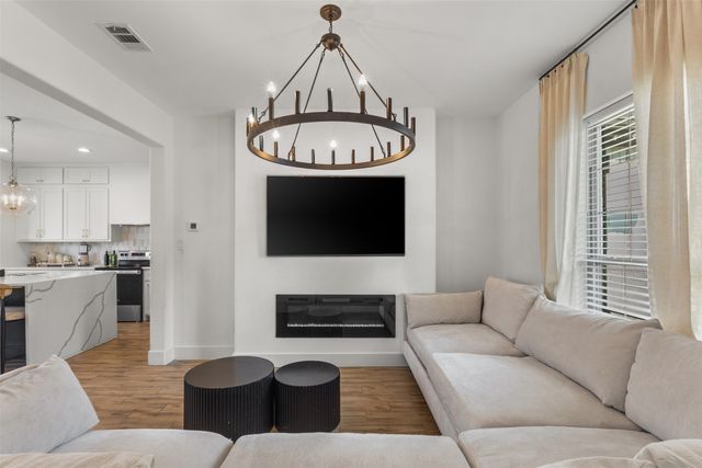 3221 George Avenue, Forest Hill, TX 76119