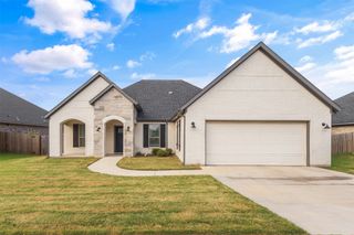 3221 George Avenue, Forest Hill, TX 76119