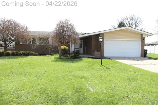 11114 Greendale Drive, Sterling Heights, MI 48312