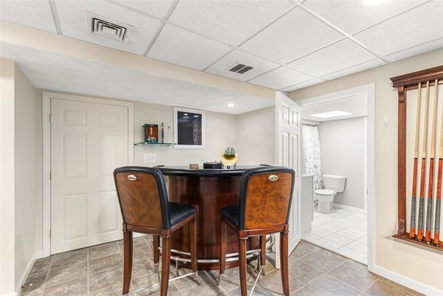 9 Eagle Nest Drive, Lincoln, RI 02865