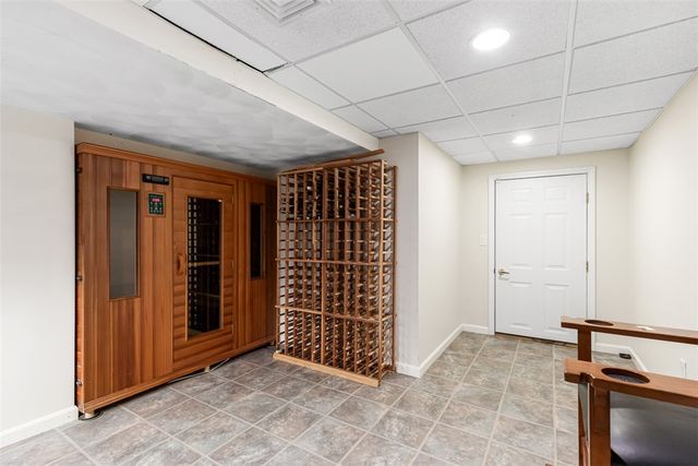 9 Eagle Nest Drive, Lincoln, RI 02865
