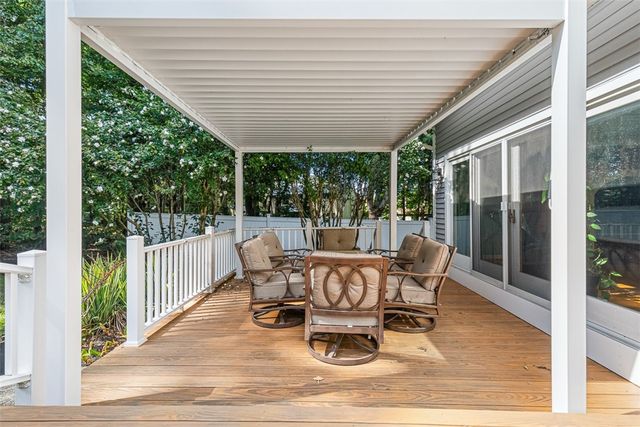 9 Eagle Nest Drive, Lincoln, RI 02865