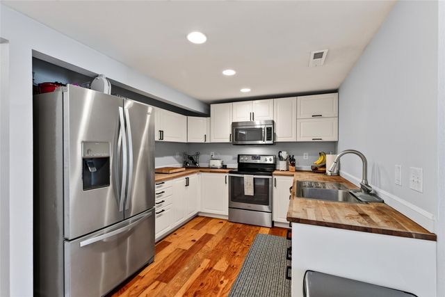 435 Harrison Street, Sumner, WA 98390