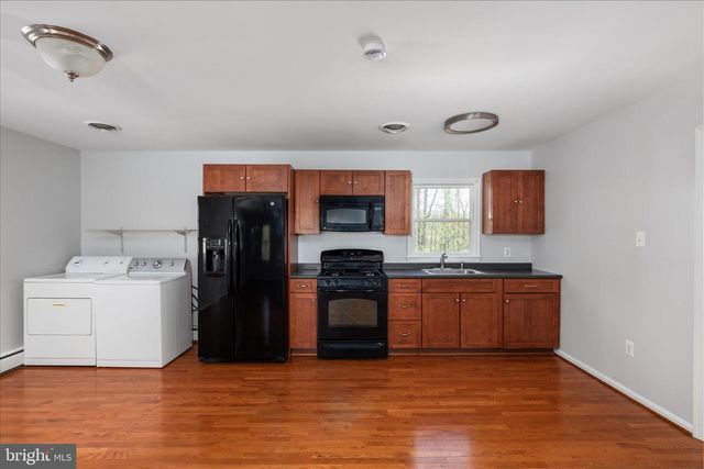 10059 CLARKES RD, Bealeton, VA 22712