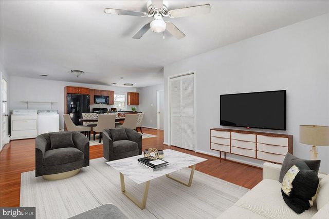 10059 CLARKES RD, Bealeton, VA 22712