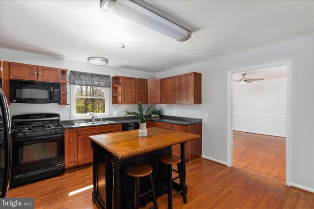 10059 CLARKES RD, Bealeton, VA 22712