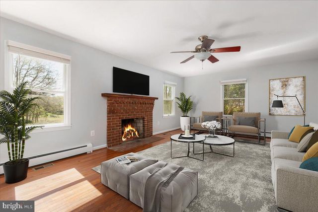 10059 CLARKES RD, Bealeton, VA 22712