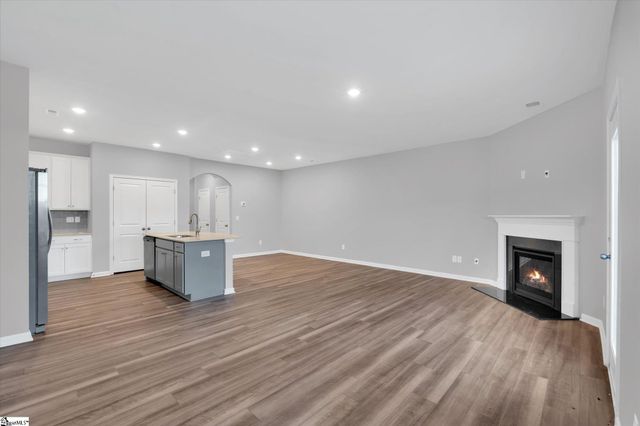 318 E Compass Way, Easley, SC 29640