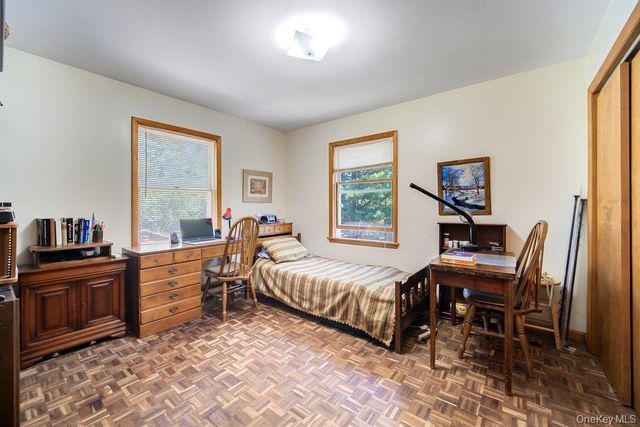 2082 Ulster Heights Road, Ellenville, NY 12788