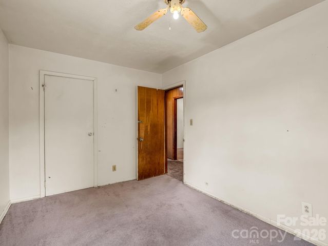 135 Jordan Road, Swannanoa, NC 28778