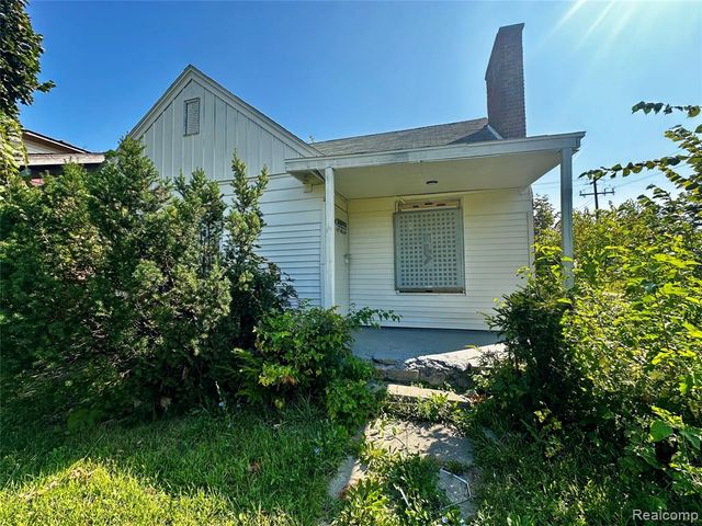 18900 Fairport Street, Detroit, MI 48205