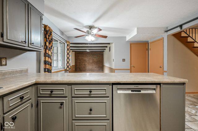 2724 Andy Drive, Indianapolis, IN 46229