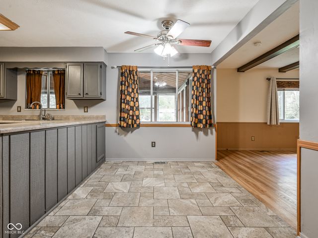 2724 Andy Drive, Indianapolis, IN 46229