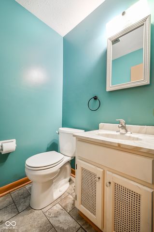 2724 Andy Drive, Indianapolis, IN 46229