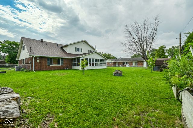 2724 Andy Drive, Indianapolis, IN 46229