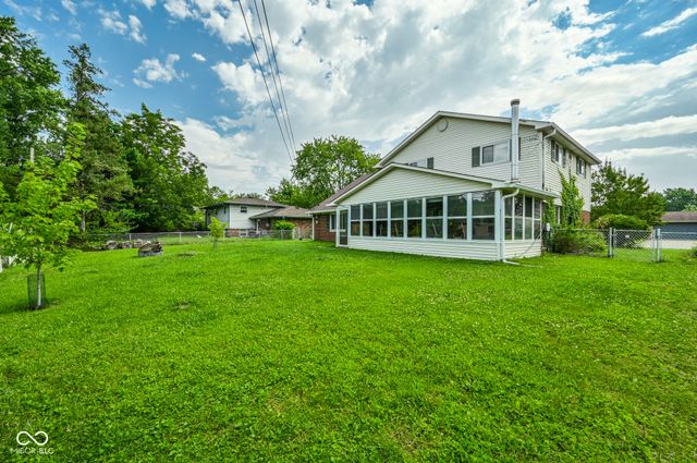 2724 Andy Drive, Indianapolis, IN 46229