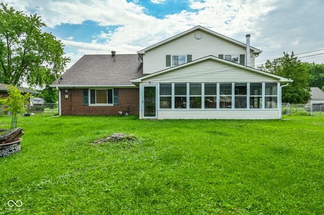 2724 Andy Drive, Indianapolis, IN 46229