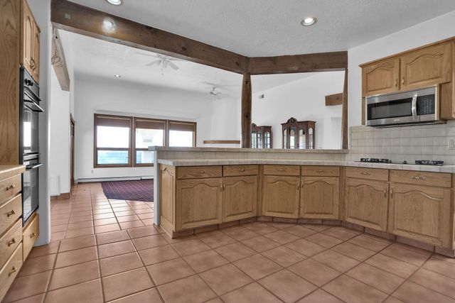 6116 AGATE Avenue NW, Albuquerque, NM 87120