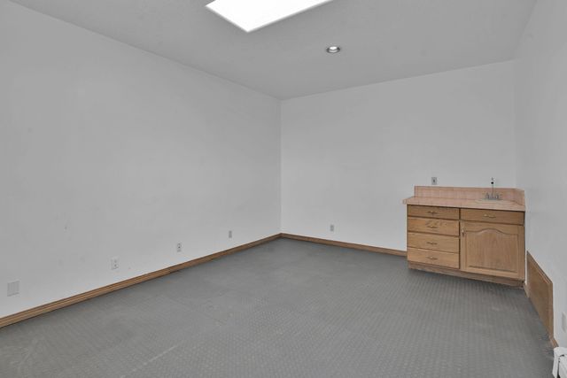 6116 AGATE Avenue NW, Albuquerque, NM 87120