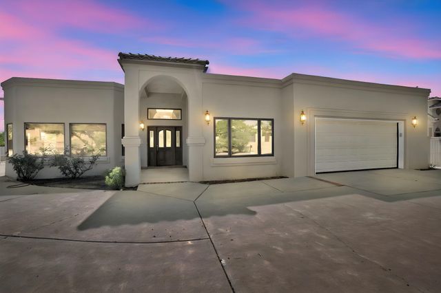 6116 AGATE Avenue NW, Albuquerque, NM 87120