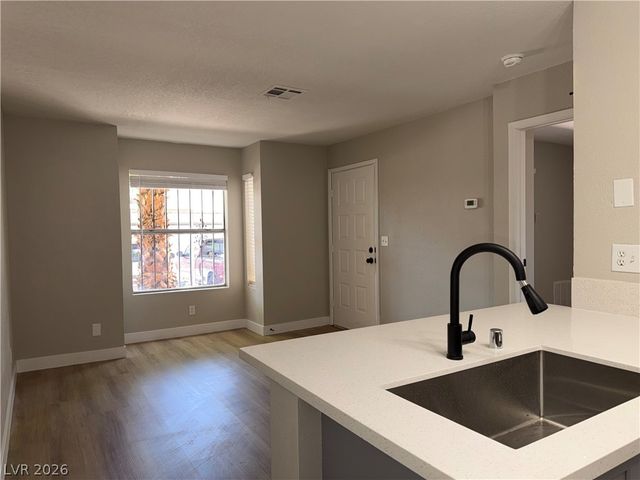 3602 Gaylord Drive 158, Las Vegas, NV 89103
