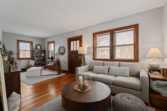 201 10th Street SE, Rochester, MN 55904