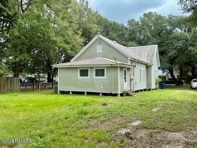 717 E 7th Street, Crowley, LA 70526