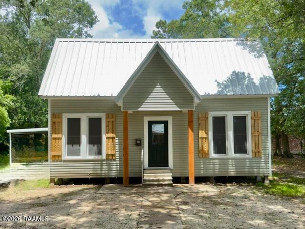 717 E 7th Street, Crowley, LA 70526