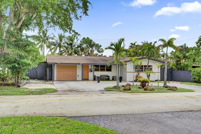 4460 NE 17th Terrace, Oakland Park, FL 33334