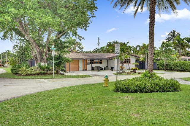 4460 NE 17th Terrace, Oakland Park, FL 33334