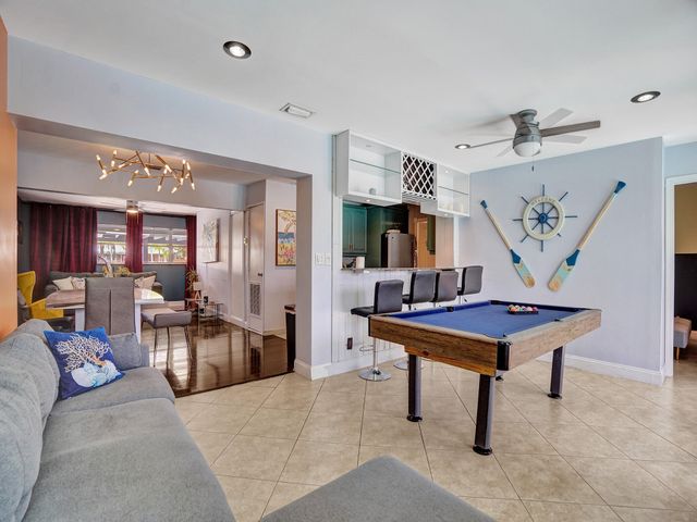 4460 NE 17th Terrace, Oakland Park, FL 33334