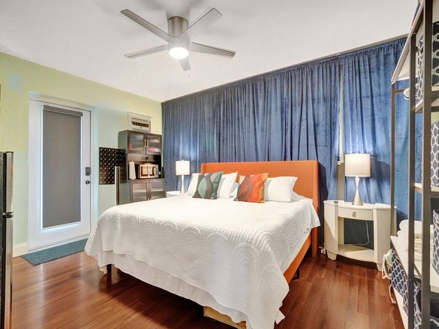 4460 NE 17th Terrace, Oakland Park, FL 33334