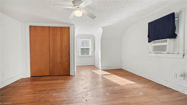 312 Pineywood Road, Thomasville, NC 27360