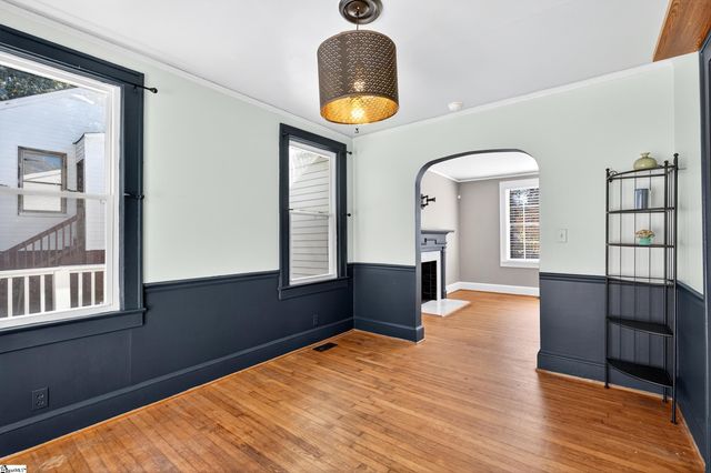 130 Pleasant Ridge Avenue, Greenville, SC 29605