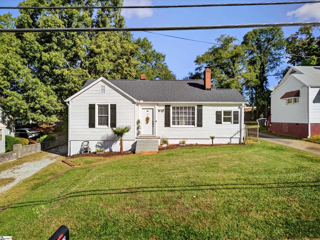 130 Pleasant Ridge Avenue, Greenville, SC 29605