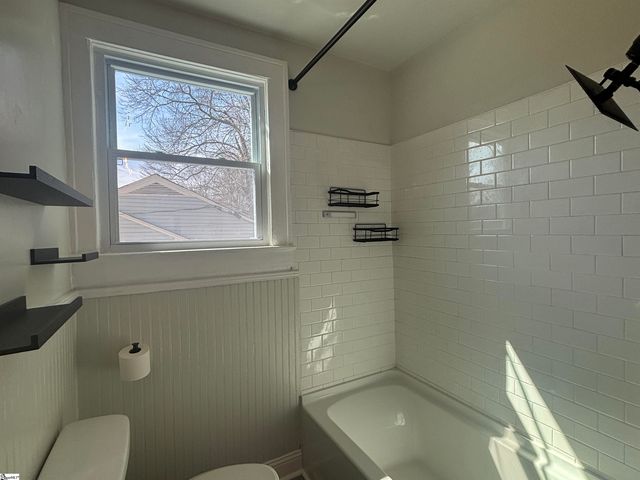 130 Pleasant Ridge Avenue, Greenville, SC 29605