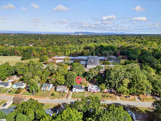 130 Pleasant Ridge Avenue, Greenville, SC 29605